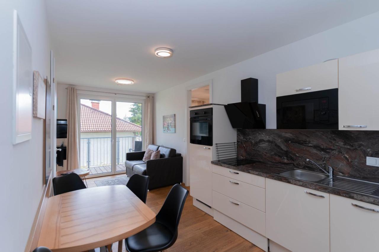 Modern Apartment With Private Balcony Near City Center Viena Exterior foto
